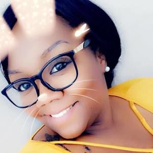 Meet your Posher, Francessca